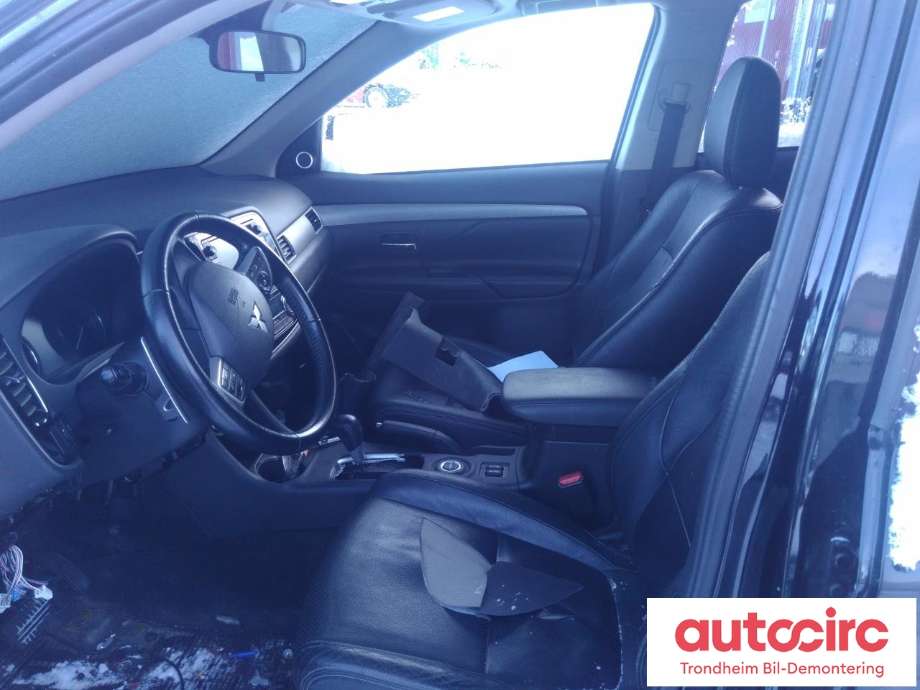 Mitsubishi Outlander 2012-2015 (Type III, Fase 1) , Motorkode: 4N14, Girkassekode: 2700A330