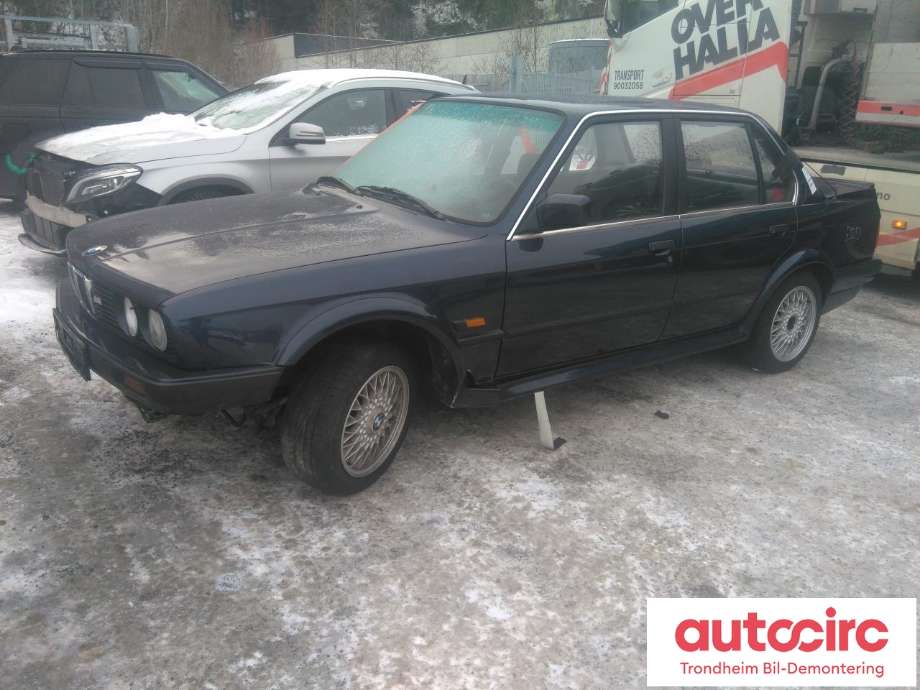 BMW 3-Serie 1983-1993 (E30) (E30), Motorkode: M20B25, Girkassekode: 23 00 1 221 139