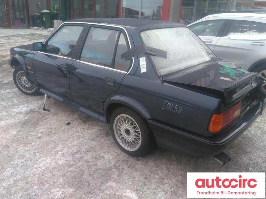 BMW 3-Serie 1983-1993 (E30) (E30), Motorkode: M20B25, Girkassekode: 23 00 1 221 139