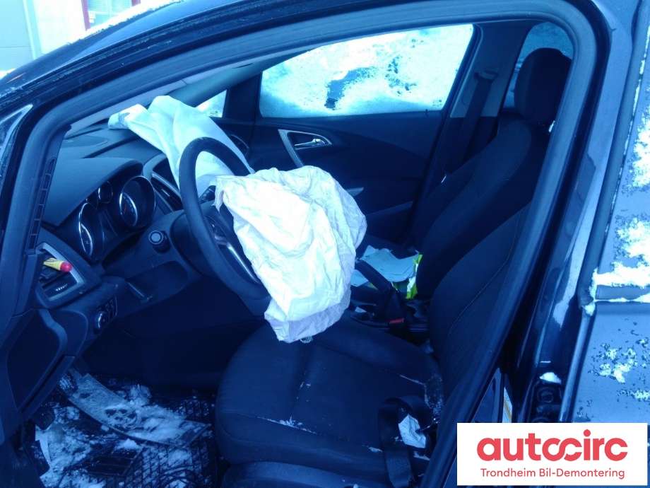 Opel Astra J 2010-2015 , Motorkode: A13DTE, Girkassekode: M7Q
