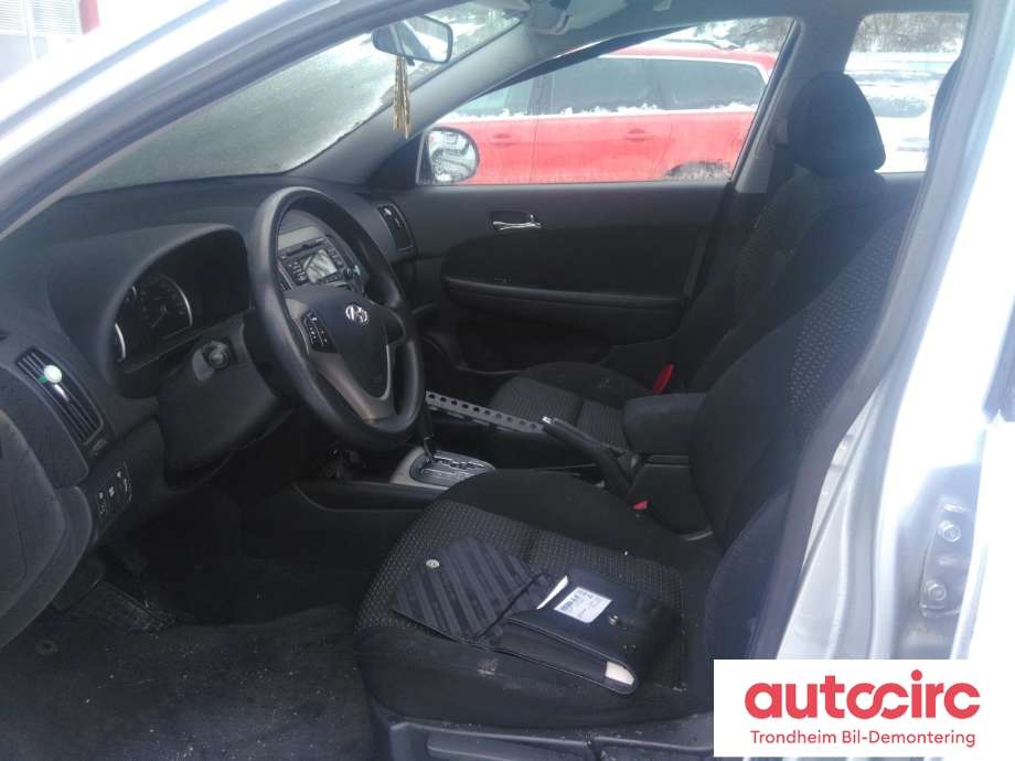 Hyundai i30 2007-2012 (Type I) , Motorkode: D4FB-F, Girkassekode: UT12