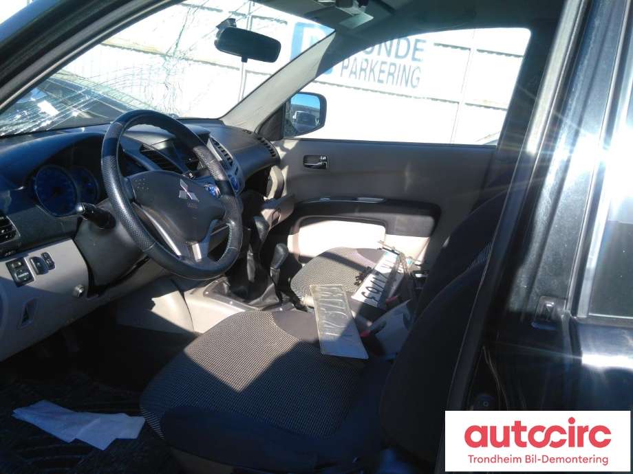 Mitsubishi L200 2006-2015 (Type IV) , Motorkode: 4D56, Girkassekode: MR980842