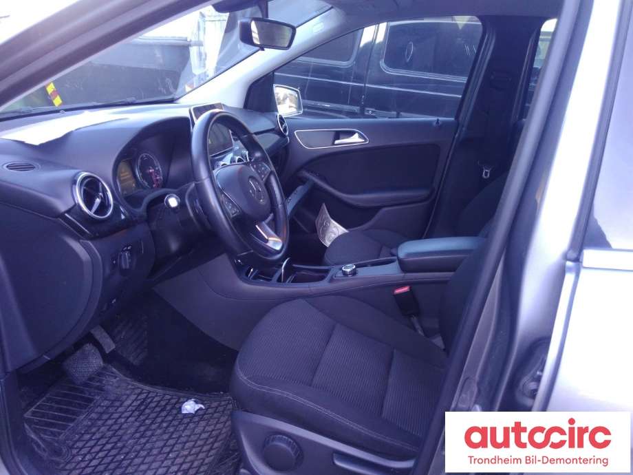 Mercedes B-Klasse, electric drive 2014-2018 (W242) (W242), Motorkode: OM780.990, Girkassekode: 