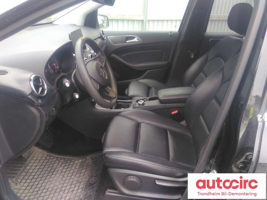 Mercedes B-Klasse, electric drive 2014-2018 (W242) (W242), Motorkode: EM0004, Girkassekode: 