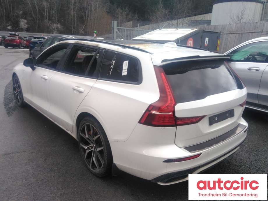 Volvo V60 / V60 CC 2018-->> (Type II) , Motorkode: B4204T48, Girkassekode: 8-AUT 2WD / TG-81SD