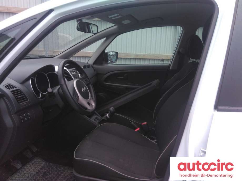 Kia Venga 2010-2017 , Motorkode: G4FA-I, Girkassekode: 4300032755