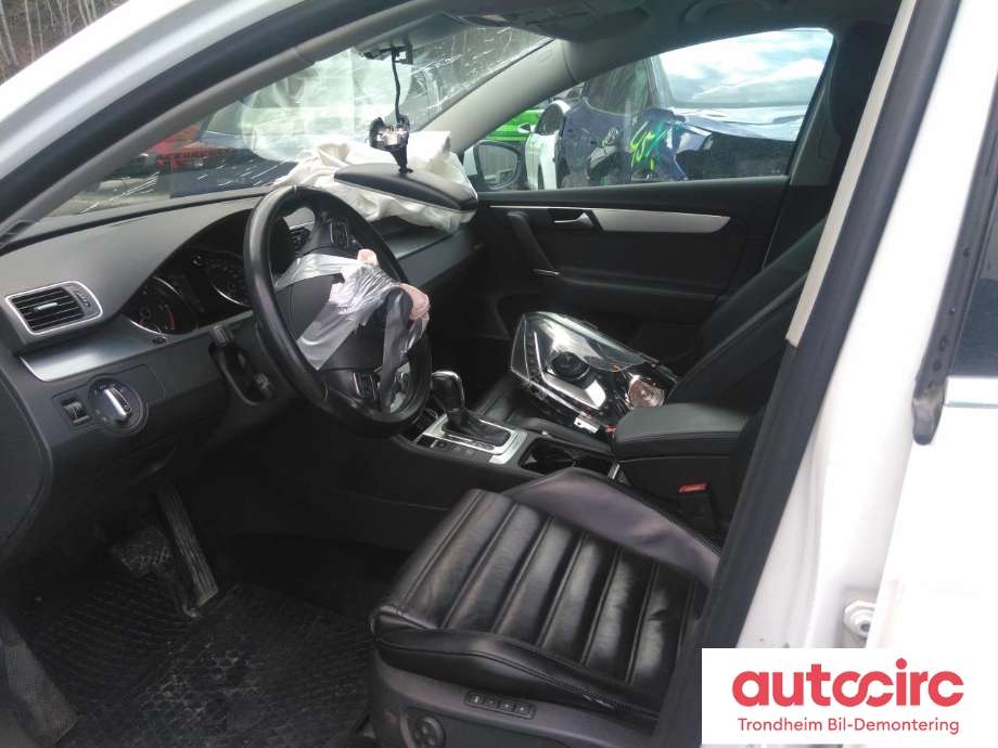 VW Passat 2011-2015 (B7) (B7), Motorkode: CFGB, Girkassekode: NMC