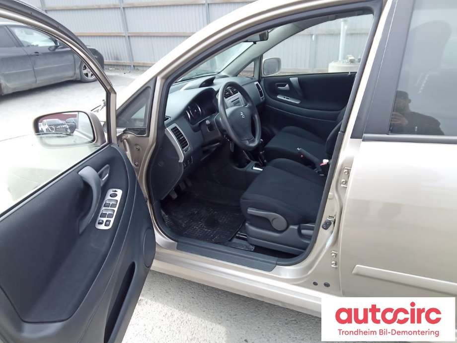Suzuki Liana 2004-2010 (Fase 2) , Motorkode: M16A-1062616, Girkassekode: 