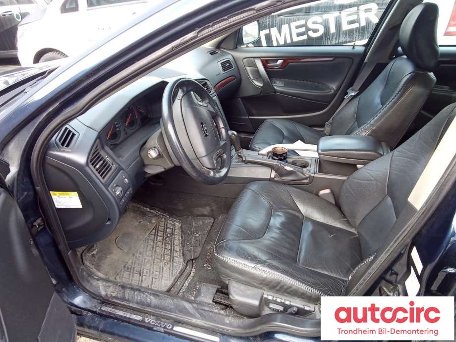 Volvo XC70 2001-2004 (Type I, Fase 1) , Motorkode: B5244T3, Girkassekode: 