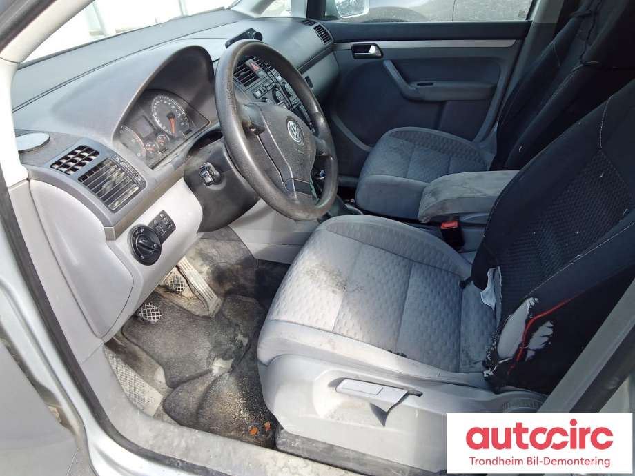 VW Touran 2007-2010 (Type I, Fase 2) , Motorkode: BLS, Girkassekode: 