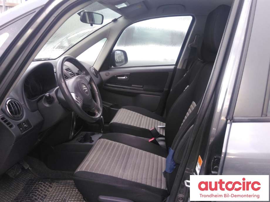 Suzuki SX4 2009-2013 (Type I, Fase 2) , Motorkode: M16A, Girkassekode: 20002-79J70