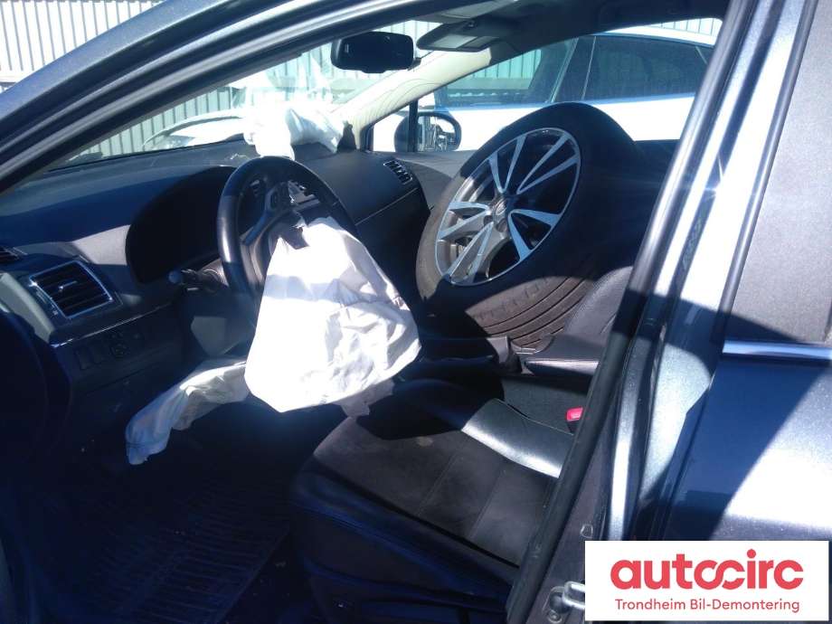 Toyota Avensis 2009-2015 (Type III, Fase 1) , Motorkode: 1AD-FTV, Girkassekode: 3030020A20