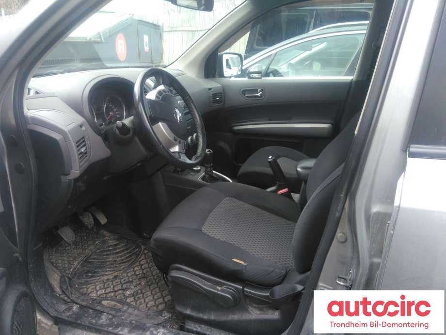 Nissan X-Trail 2007-2014 (T31) (T31), Motorkode: M9R, Girkassekode: 32010JG76E