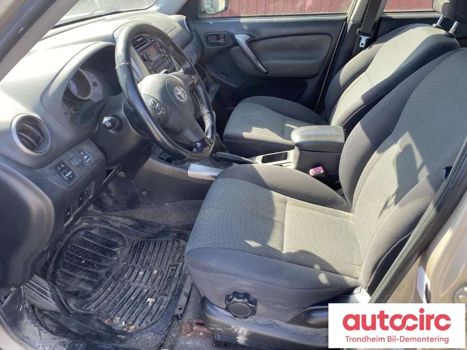 Toyota RAV4 2000-2006 (Type II) , Motorkode: 1CD-FTV, Girkassekode: