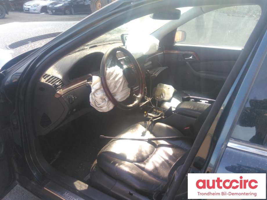 Mercedes S-Klasse 1999-2005 (W220) (W220), Motorkode: M113.960, Girkassekode: 