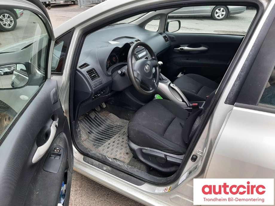 Toyota Auris 2007-2010 (Type I, Fase 1) , Motorkode: 1ND-TV, Girkassekode: 