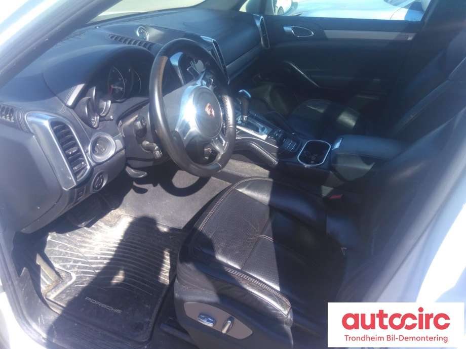 Porsche Cayenne 2010-2017 (92A) (92A), Motorkode: 059E, Girkassekode: A5904