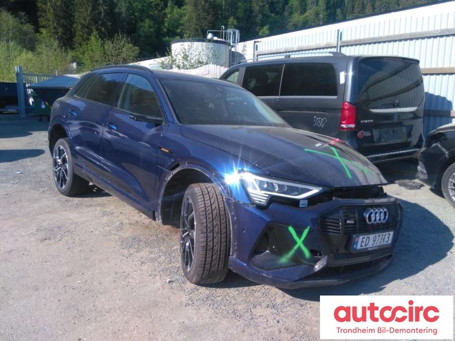 Audi e-tron 2018-->> , Motorkode: EAS|EAW, Girkassekode: 0MA 300 040 F