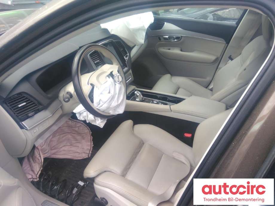 Volvo XC90 2015-2025 (Type II) , Motorkode: B4204T35, Girkassekode: 8-AUT 2WD / TG-81SC
