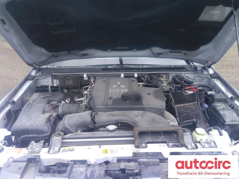 Mitsubishi Pajero 2016-2019 (Type IV, Fase 2) , Motorkode: 4M41, Girkassekode: 2700A130