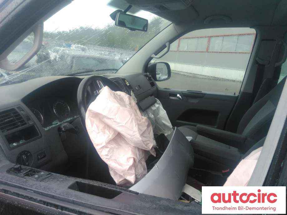 VW Transporter / Caravelle 2009-2015 (Fase 2) (T5) (T5), Motorkode: CAAB, Girkassekode: LRS
