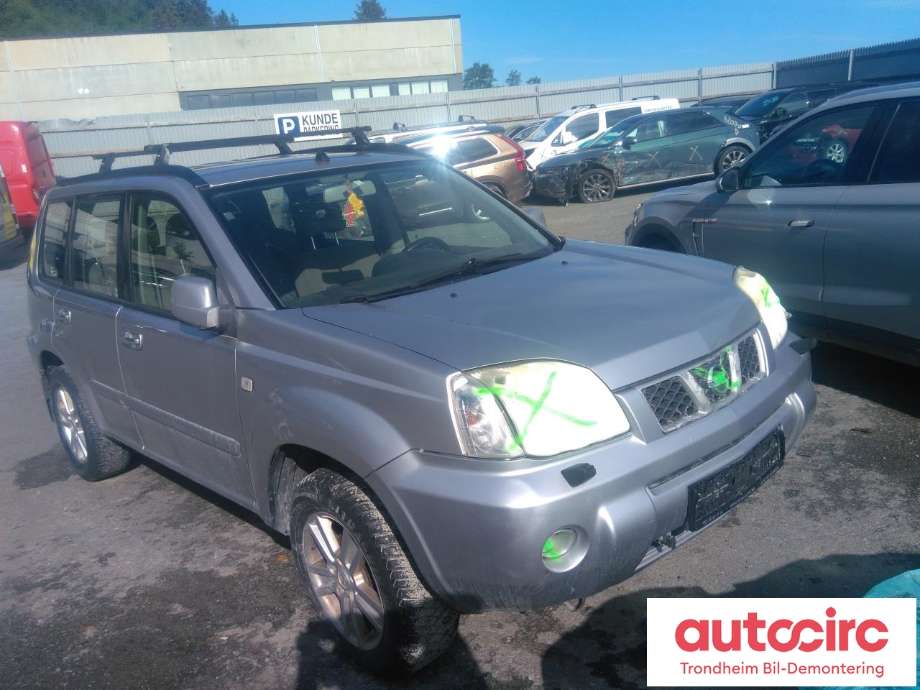 Nissan X-Trail 2002-2007 (T30) (T30), Motorkode: YD22, Girkassekode: 32010EQ06C