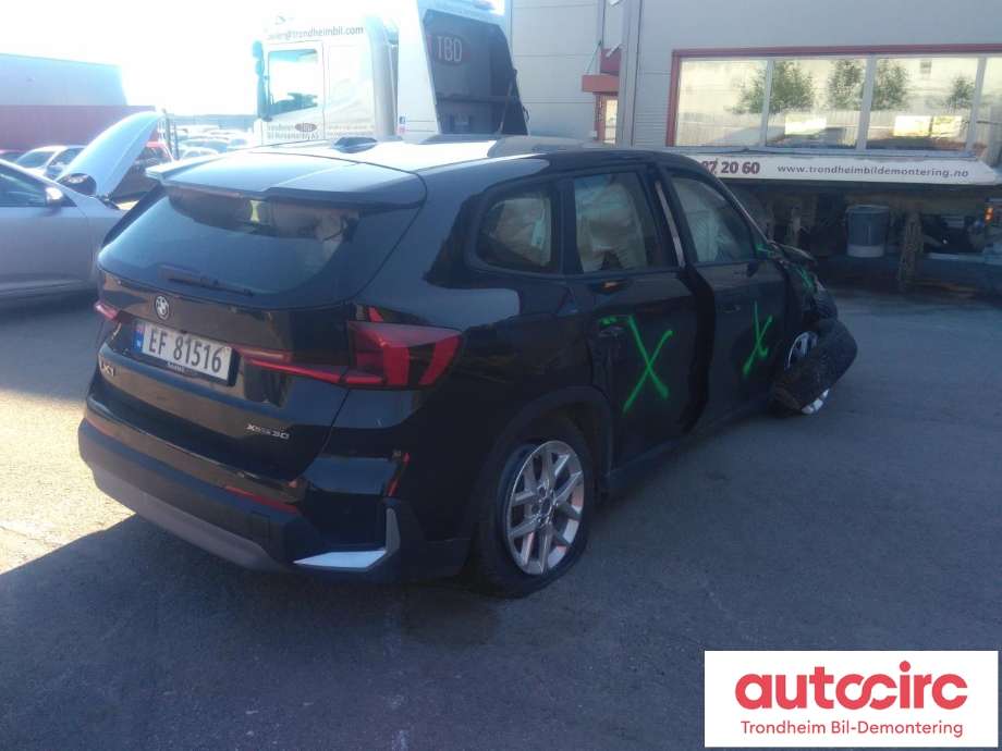 BMW iX1 2023-->> (U11) (U11), Motorkode: XE2, Girkassekode: 12 33 5 A69 3F1
