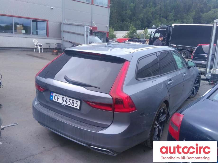 Volvo V90 / V90 CC / S90 2016-->> , Motorkode: B4204T35, Girkassekode: 8-AUT 2WD / TG-81SC