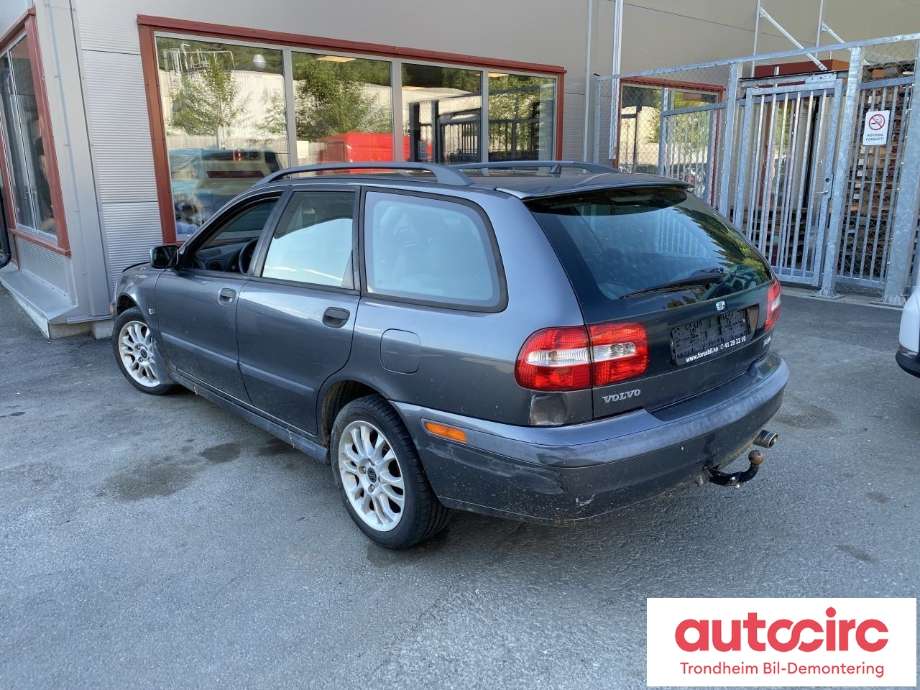 Volvo V40 / S40 2000-2004 (Type I, Fase 2) , Motorkode: B4164S2, Girkassekode: 