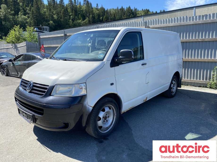 VW Transporter / Caravelle 2003-2009 (Fase 1) (T5) (T5), Motorkode: AXC, Girkassekode: FJJ