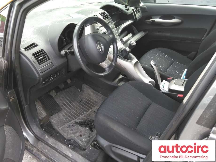 Toyota Auris 2007-2010 (Type I, Fase 1) , Motorkode: 1ND-TV, Girkassekode: 3030002110