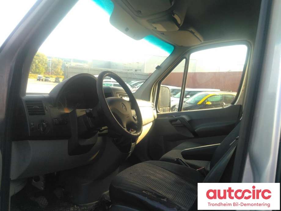 Mercedes Sprinter 2006-2013 (Fase 1) (906) (906), Motorkode: 646985, Girkassekode: 711.651