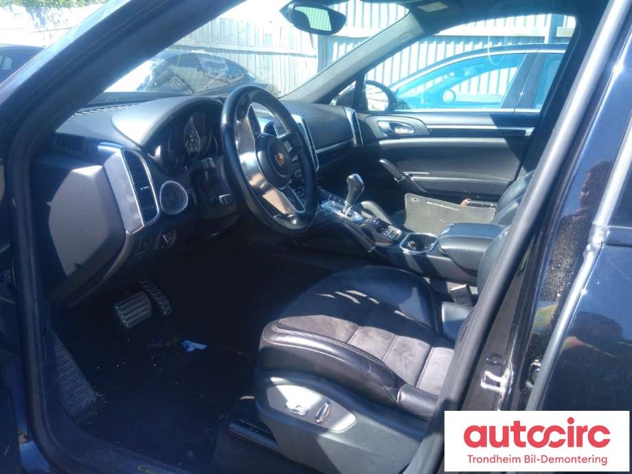 Porsche Cayenne 2010-2017 (92A) (92A), Motorkode: CGEA / MCG.EA, Girkassekode: A0604