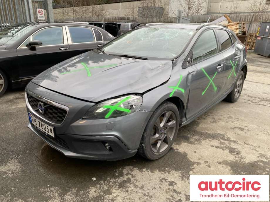 Volvo V40 2012-2019 , Motorkode: D4162T, Girkassekode: 6-MAN 2WD / B6