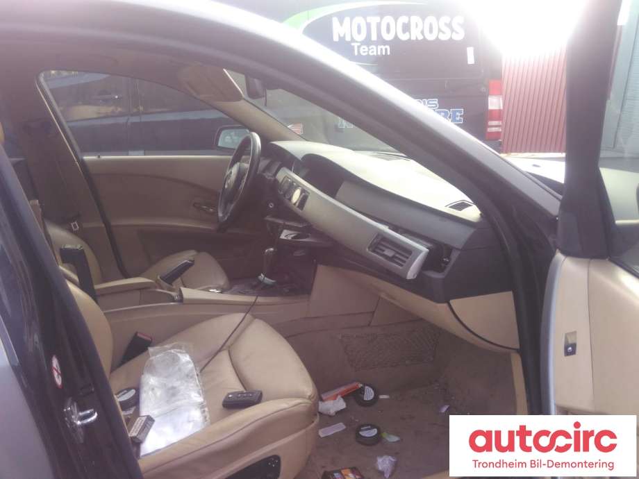 BMW 5-Serie 2003-2010 (E60/E61) (E60/E61), Motorkode: M57-TUD30, Girkassekode: GA6HP26Z