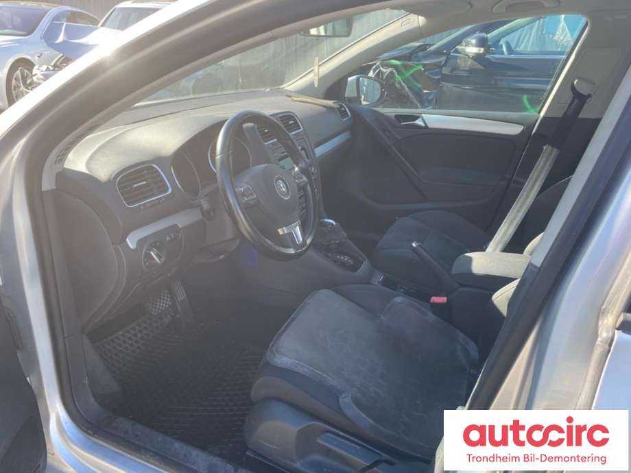VW Golf VI 2008-2012 , Motorkode: CAYC, Girkassekode: MLP
