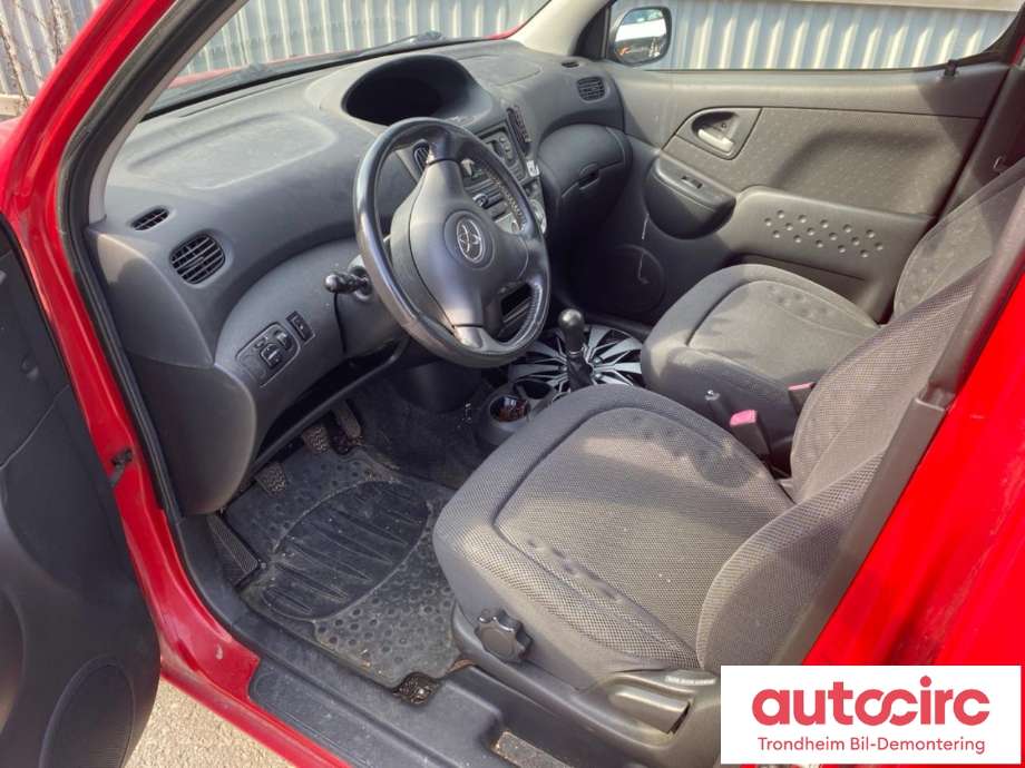 Toyota Yaris Verso 1999-2007 , Motorkode: 2NZ-FE, Girkassekode: 3030052081
