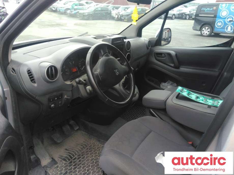 Peugeot Partner 2015-2019 (Type II, Fase 2) , Motorkode: BHY, Girkassekode: 16 099 833 80