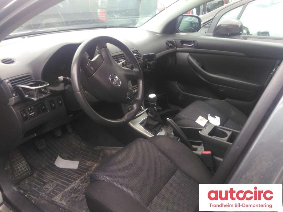 Toyota Avensis 2003-2008 (Type II) , Motorkode: 1AD-FTV, Girkassekode: 303002D151