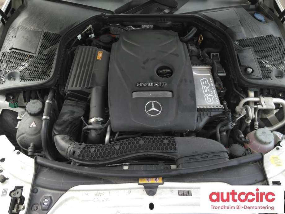 Mercedes C-Klasse 2014-2018 (Fase 1) (W205) (W205), Motorkode: M274.920, Girkassekode: 724295