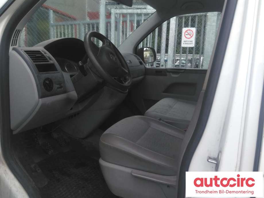 VW Transporter / Caravelle 2009-2015 (Fase 2) (T5) (T5), Motorkode: CAA, Girkassekode: 
