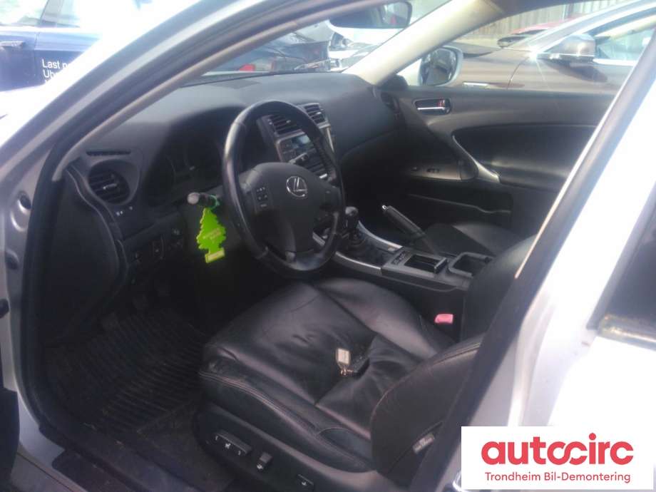 Lexus IS 2006-2013 (Type II) (XE20) (XE20), Motorkode: 2AD-FHV, Girkassekode: 3303053150