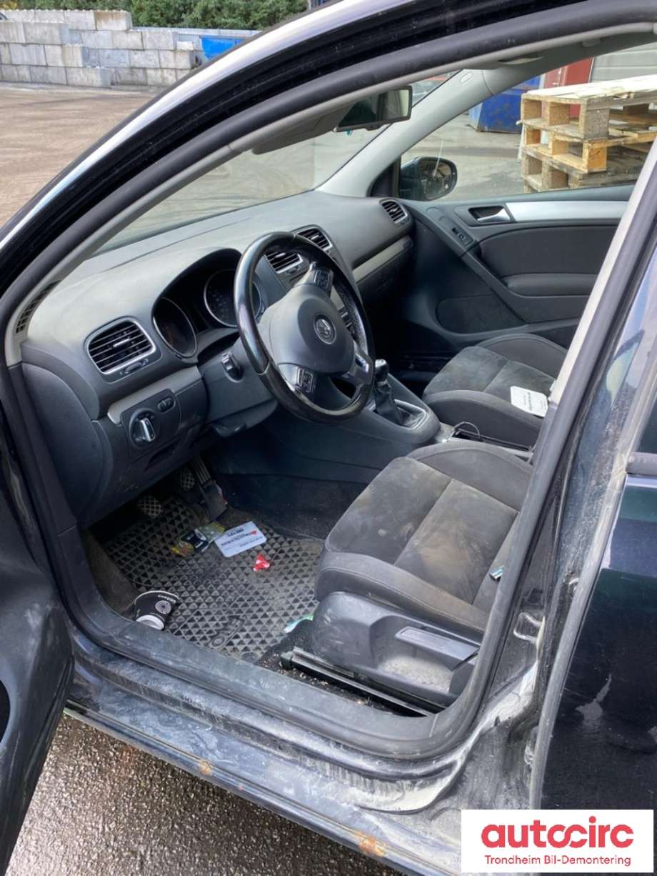 VW Golf VI 2008-2012 , Motorkode: CBA, Girkassekode: 