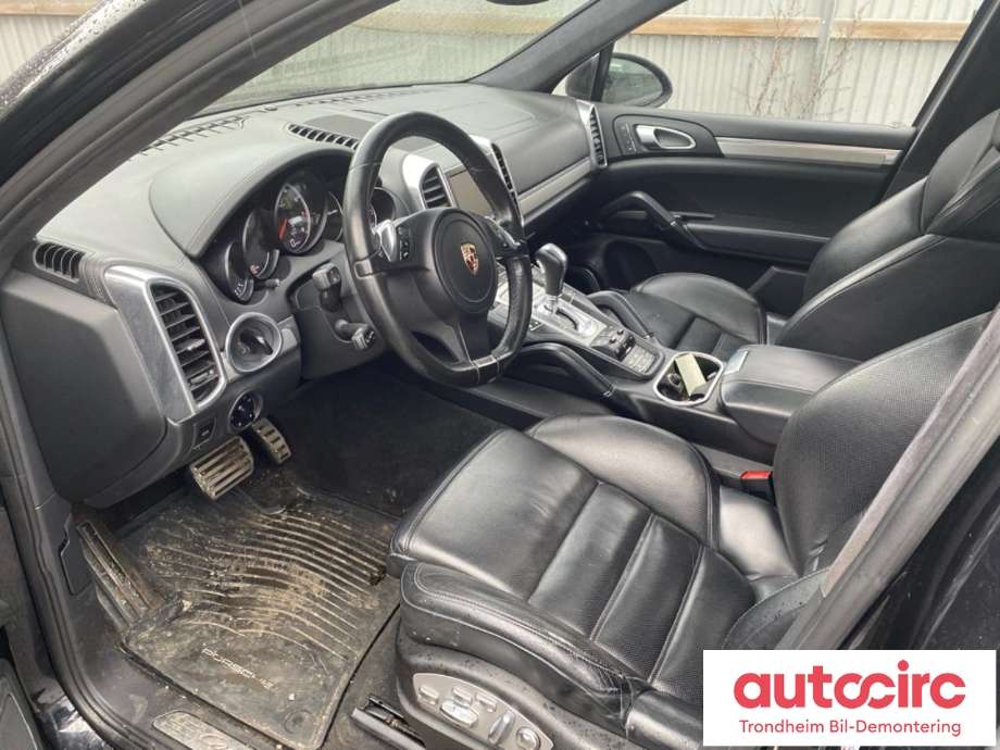 Porsche Cayenne 2010-2017 (92A) (92A), Motorkode: M4852, Girkassekode: A4854