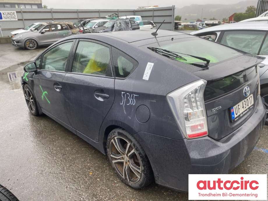 Toyota Prius 2009-2016 (Type III) (COMBI) (COMBI), Motorkode: 2ZR-FXE, Girkassekode: 3090047060