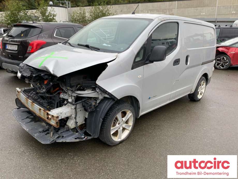Nissan E-NV200 2014-->> , Motorkode: EM57, Girkassekode: 320104FA0B