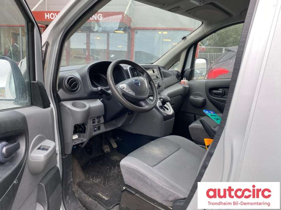 Nissan E-NV200 2014-->> , Motorkode: EM57, Girkassekode: 320104FA0B