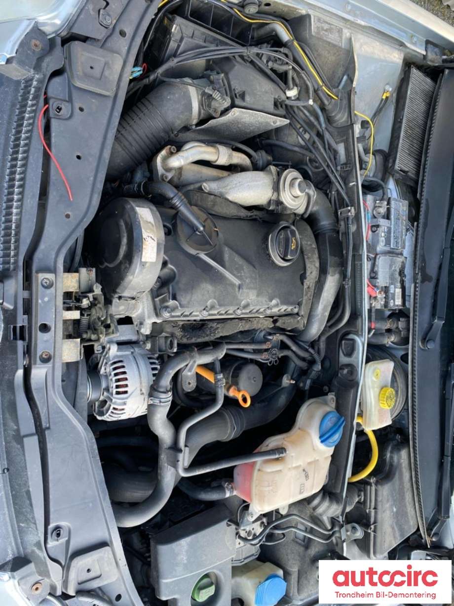 VW Passat 2001-2005 (B5,3BG) (B5,3BG), Motorkode: AVF, Girkassekode: EYF