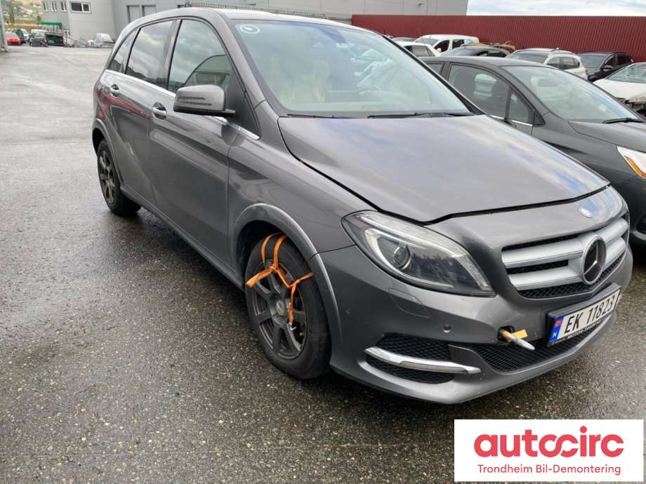 Mercedes B-Klasse, electric drive 2014-2018 (W242) (W242), Motorkode: EM0004, Girkassekode: 