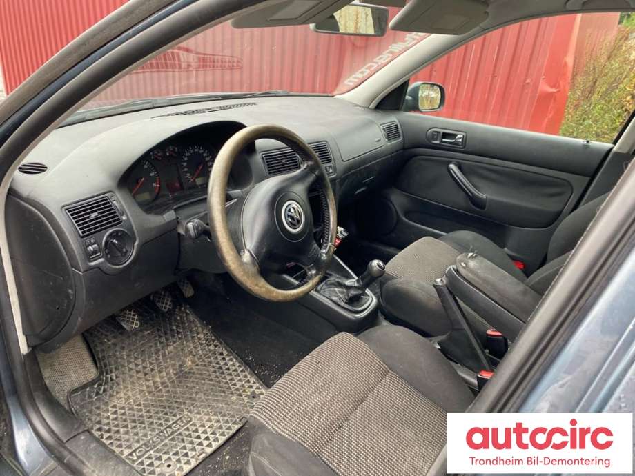 VW Golf IV 1998-2003 , Motorkode: AKL, Girkassekode: DUU